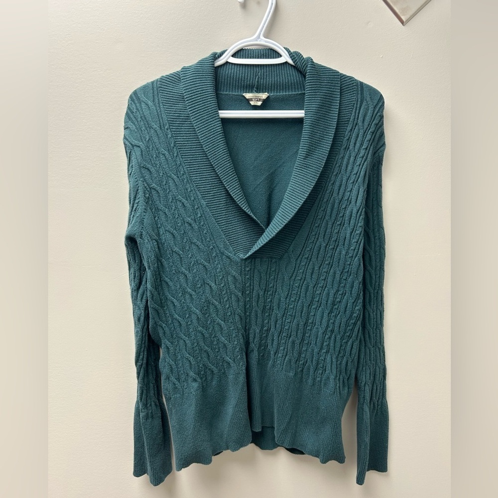 Denver Hayes Green Cable Knit‎ V Neck Sweater